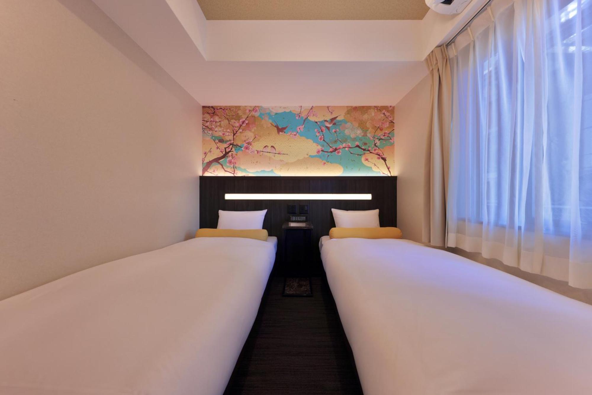 Kuromon Crystal Hotel Осака Экстерьер фото